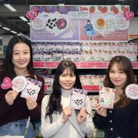 学生提案、恋心グミ＆チョコ　イオン×神田外語大　カカオ不使用「チョコか？」好調　バレンタイン商戦本格化