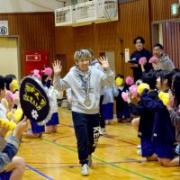 聴覚障害知って助け合おう　船橋・三咲小　岩渕選手（東京デフリンピック　女子サッカー銀）母校で講演