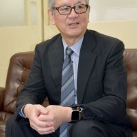 船橋ＳＬネットワークの立ち上げ経緯や被災地支援について語る片桐さん＝船橋市役所