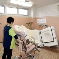放課後デイで入浴を　特養施設の設備利用　船橋「三山園」４月１日オープン