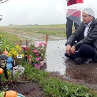 リンさん、１８歳迎えるはずだった　父がピンクの花植え追悼「天国で幸せでいて」　松戸小３女児殺害９年