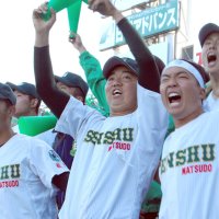 専大松戸８強　強豪撃破躍動に歓喜　「らしさ発揮」次戦もＧＯ　保護者や生徒ら声張り上げ　第９８回選抜高校野球大会