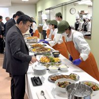 高校生レストラン「のだかまキッチン」お披露目　野田市役所８階に５月オープン　野田鎌田学園生徒が調理、接客