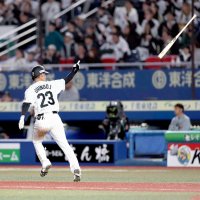 【千葉魂】石川慎、一振りに魂込め　２年ぶり一発は値千金　千葉ロッテ（第５２３回）